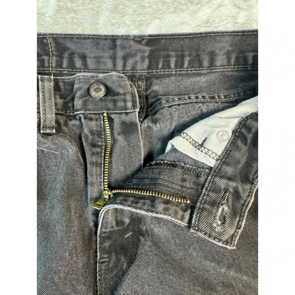 Levi's Jeans Mens 31x30 505 Regular Fit Straight Leg Faded Black Denim Pants